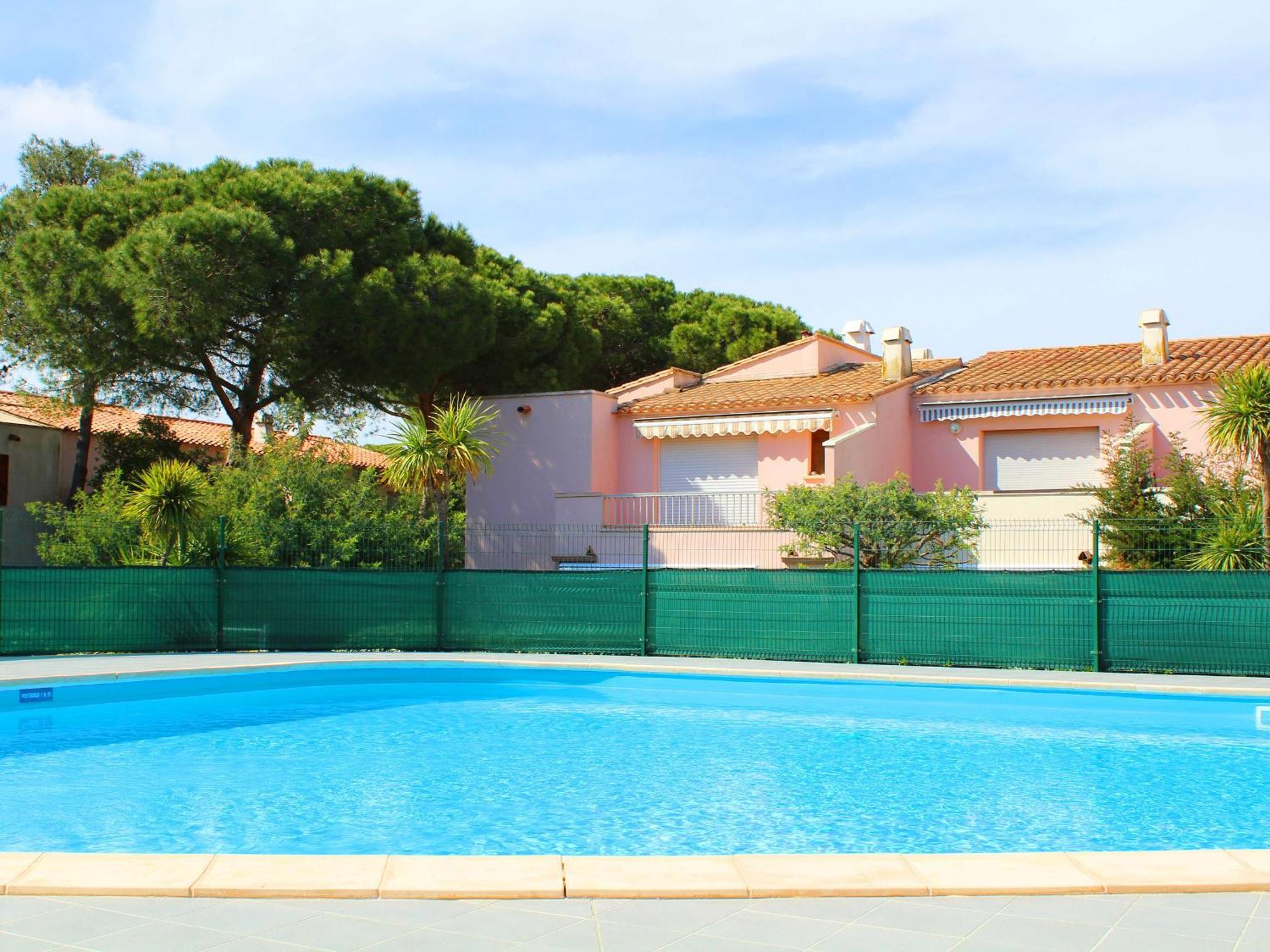 Appartement T2 Climatise Avec Mezzanine, Piscine Et Parking, Proche Plage - Agde - Fr-1-607-119 外观 照片