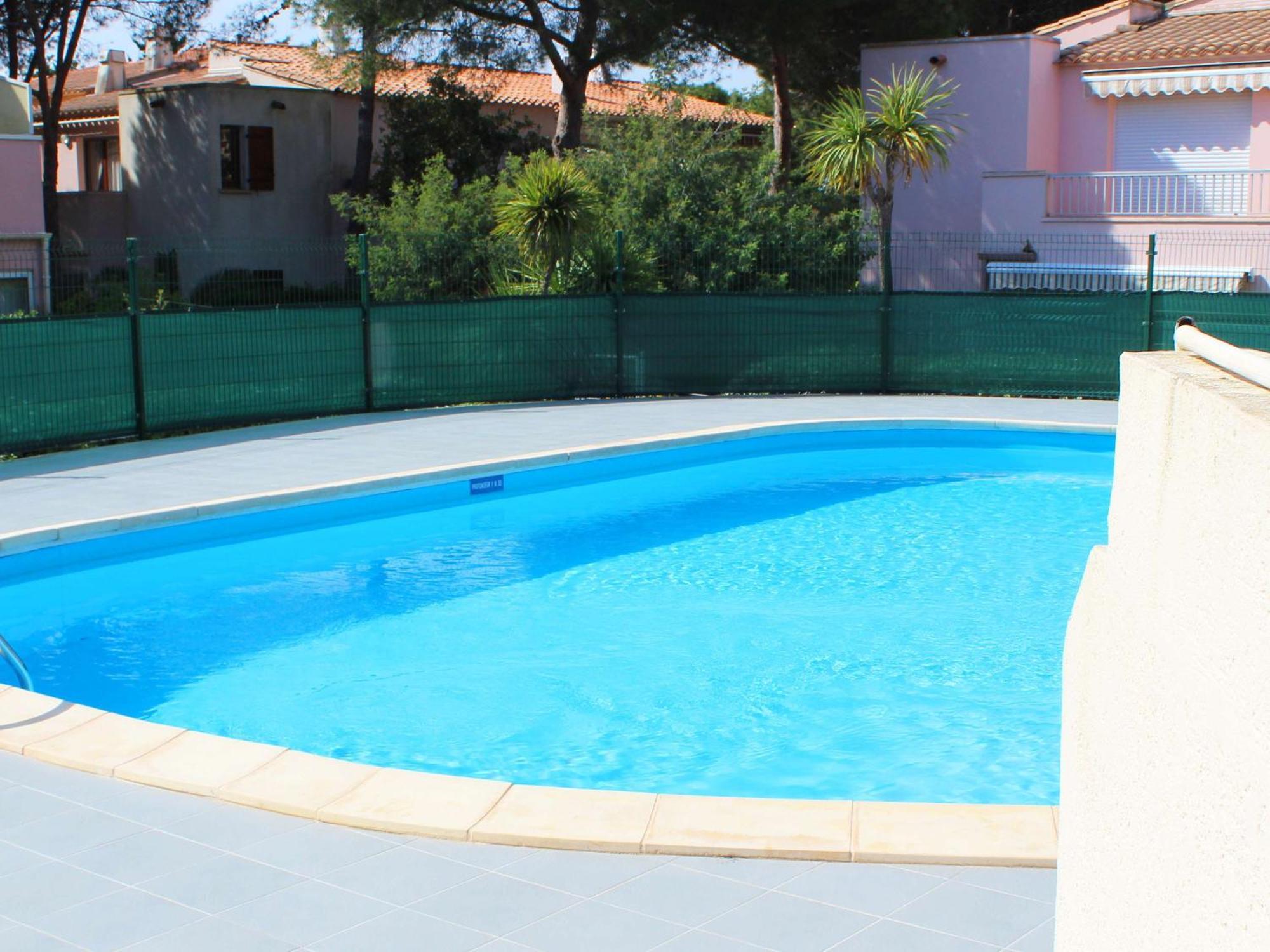 Appartement T2 Climatise Avec Mezzanine, Piscine Et Parking, Proche Plage - Agde - Fr-1-607-119 外观 照片
